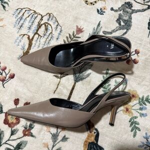 Zara Brown/Taupe Slingback Heels size 39 8.5